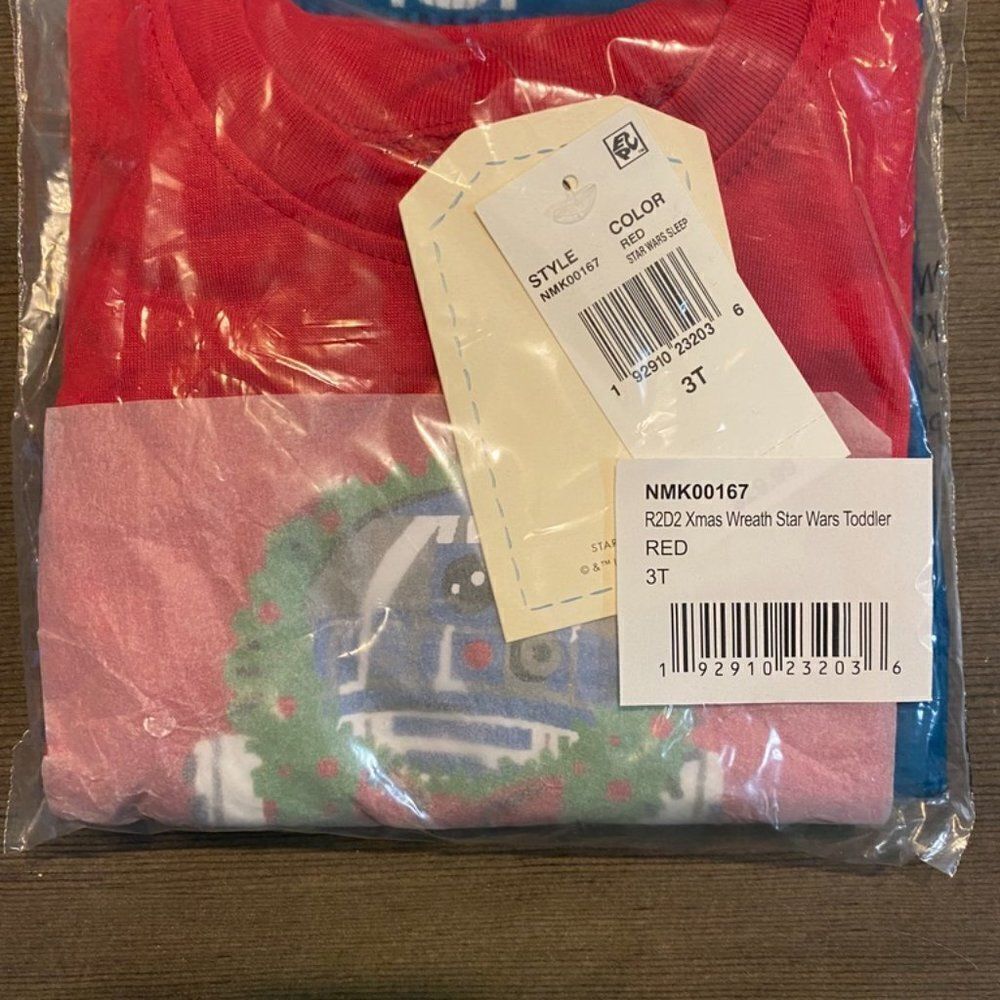 NWT 2-Piece PJs Star Wars R2D2 -- Size 3T - Picture 2 of 3